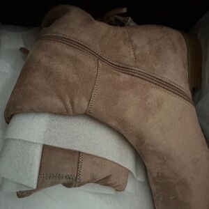 Brand New Flat Boots